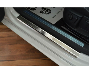  Накладки на внутренние пороги для Toyota Land Cruiser 100 1998-2007 (Nata-Niko, P-TO15)