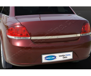  Накладка крышки багажника (над номером, нерж.) для Fiat Linea SD 2007-2011 (Omsa Prime, 2508052)