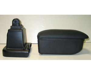  Подлокотник (черный, виниловый) для Kia Venga/Hyundai IX20 2010+ (Botec, 64492LB)