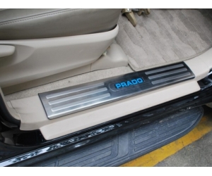  Накладки с подсветкой LED на внутренние пороги для Toyota Prado FJ150 2009+ (Kindle, TP-P04)