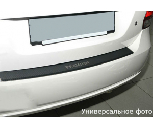  Накладка с загибом на задний бампер (Карбон) для Toyota Avensis III SW 2011-2015 (NataNiko, ZK-TO01)