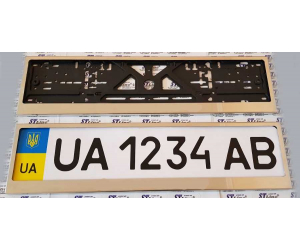  Рамка под номерной знак (хром, с черной надписью Toyota) (st-line, toyrm.01)